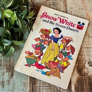 1973 Disney’s “Snow White & the 7 Dwarfs” Children’s Book